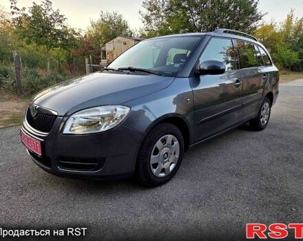 Шкода Фабия, объемом двигателя 1.4 л и пробегом 174 тыс. км за 6550 $, фото 3 на Automoto.ua