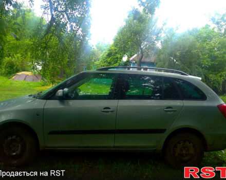 Шкода Фабия, объемом двигателя 1.2 л и пробегом 102 тыс. км за 2800 $, фото 1 на Automoto.ua