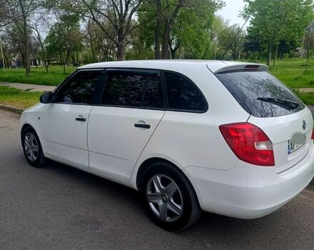 Шкода Фабия, объемом двигателя 1.4 л и пробегом 264 тыс. км за 4500 $, фото 1 на Automoto.ua