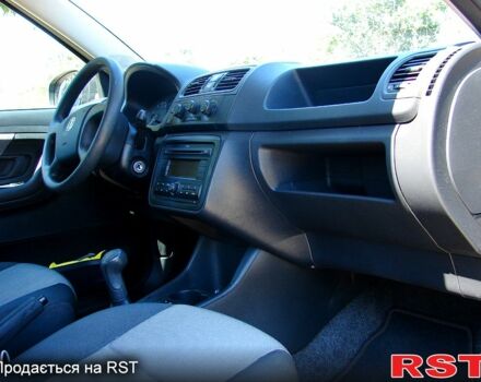 Шкода Фабія, об'ємом двигуна 1.4 л та пробігом 190 тис. км за 5500 $, фото 6 на Automoto.ua