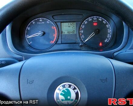 Шкода Фабія, об'ємом двигуна 1.4 л та пробігом 190 тис. км за 5500 $, фото 5 на Automoto.ua