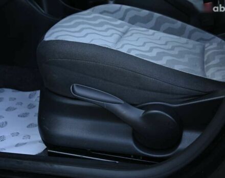 Шкода Фабия 2009 в Бердичеве на Automoto.ua Шкода Фабия, объемом двигателя 1.4 л и пробегом 235 тыс. км за 5800 $, фото 19 на Automoto.ua