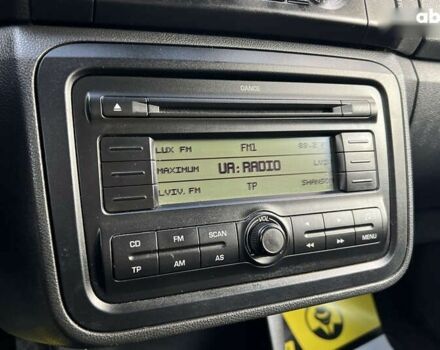 Шкода Фабия, объемом двигателя 1.4 л и пробегом 245 тыс. км за 5200 $, фото 14 на Automoto.ua