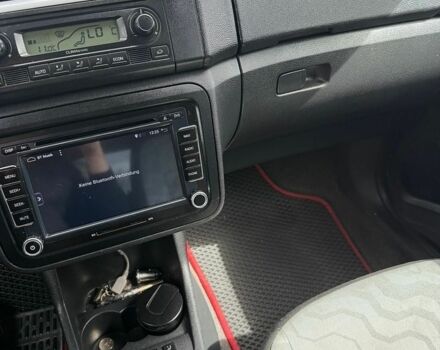Шкода Фабія, об'ємом двигуна 1.4 л та пробігом 265 тис. км за 4999 $, фото 15 на Automoto.ua
