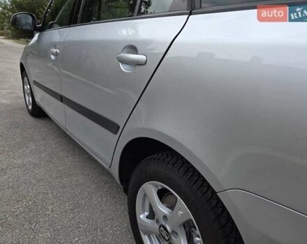 Шкода Фабія, об'ємом двигуна 1.4 л та пробігом 172 тис. км за 6550 $, фото 8 на Automoto.ua