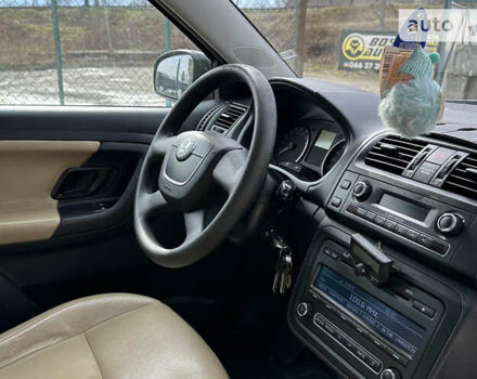 Шкода Фабия, объемом двигателя 1.2 л и пробегом 238 тыс. км за 6300 $, фото 14 на Automoto.ua