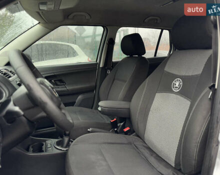 Шкода Фабія, об'ємом двигуна 1.4 л та пробігом 234 тис. км за 4250 $, фото 14 на Automoto.ua