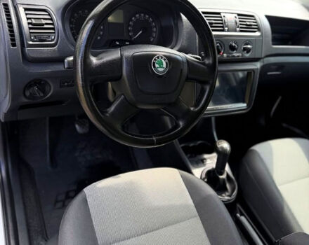 Шкода Фабия, объемом двигателя 1.6 л и пробегом 181 тыс. км за 6200 $, фото 6 на Automoto.ua