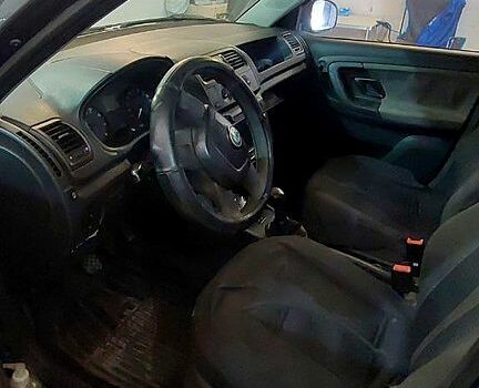 Шкода Фабия, объемом двигателя 1.2 л и пробегом 328 тыс. км за 5500 $, фото 4 на Automoto.ua