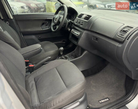 Шкода Фабія, об'ємом двигуна 1.4 л та пробігом 234 тис. км за 4250 $, фото 18 на Automoto.ua