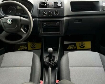 Шкода Фабия, объемом двигателя 1.6 л и пробегом 283 тыс. км за 5800 $, фото 9 на Automoto.ua