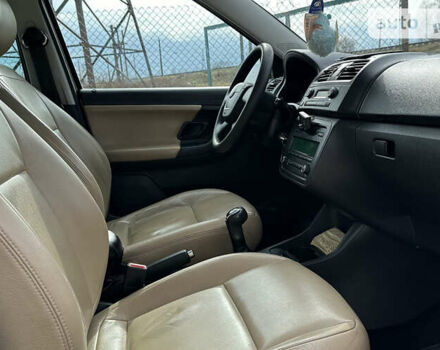 Шкода Фабия, объемом двигателя 1.2 л и пробегом 238 тыс. км за 6300 $, фото 13 на Automoto.ua