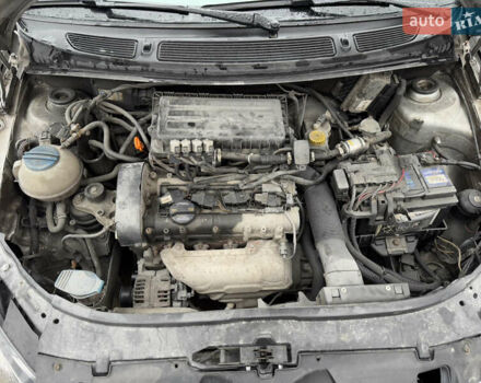 Шкода Фабія, об'ємом двигуна 1.4 л та пробігом 234 тис. км за 4250 $, фото 20 на Automoto.ua