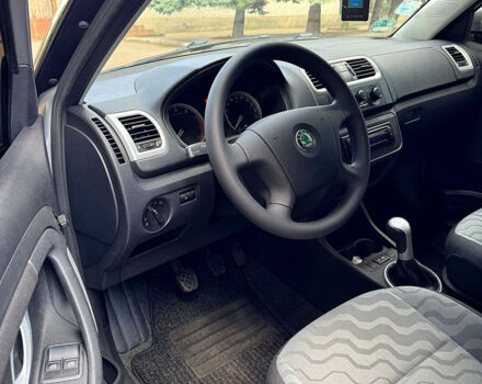 Шкода Фабия, объемом двигателя 1.6 л и пробегом 204 тыс. км за 6100 $, фото 8 на Automoto.ua
