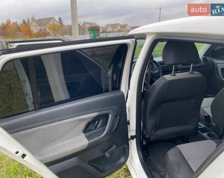 Шкода Фабия, объемом двигателя 1.6 л и пробегом 274 тыс. км за 5300 $, фото 7 на Automoto.ua