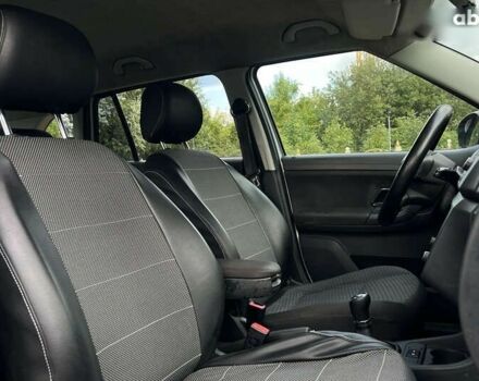 Шкода Фабія, об'ємом двигуна 1.6 л та пробігом 335 тис. км за 5550 $, фото 16 на Automoto.ua