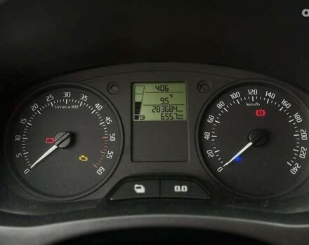 Шкода Фабия, объемом двигателя 1.6 л и пробегом 283 тыс. км за 5800 $, фото 10 на Automoto.ua