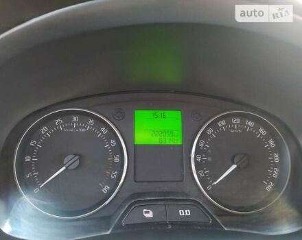 Шкода Фабия 2011 в Житомире на Automoto.ua Шкода Фабия, объемом двигателя 1.2 л и пробегом 222 тыс. км за 5500 $, фото 9 на Automoto.ua