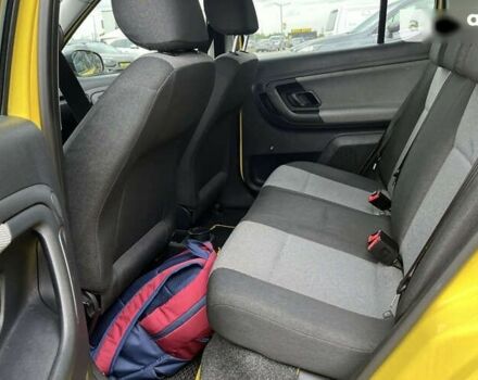 Шкода Фабия, объемом двигателя 1.2 л и пробегом 178 тыс. км за 5700 $, фото 19 на Automoto.ua