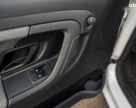 Шкода Фабія, об'ємом двигуна 1.2 л та пробігом 286 тис. км за 4300 $, фото 16 на Automoto.ua