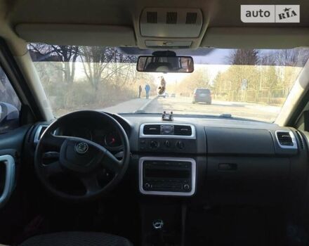Шкода Фабия 2011 в Житомире на Automoto.ua Шкода Фабия, объемом двигателя 1.2 л и пробегом 222 тыс. км за 5500 $, фото 6 на Automoto.ua