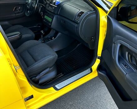 Шкода Фабия, объемом двигателя 1.4 л и пробегом 144 тыс. км за 8700 $, фото 12 на Automoto.ua