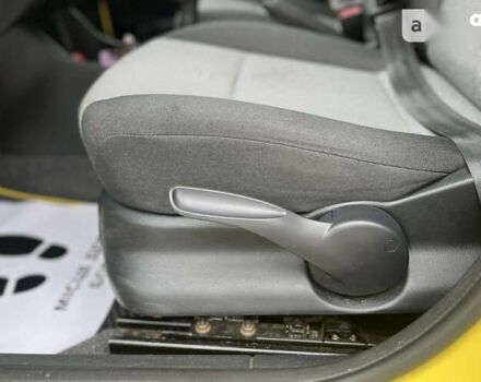 Шкода Фабия, объемом двигателя 1.2 л и пробегом 178 тыс. км за 5700 $, фото 10 на Automoto.ua