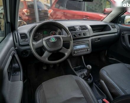 Шкода Фабія, об'ємом двигуна 1.2 л та пробігом 286 тис. км за 4300 $, фото 17 на Automoto.ua