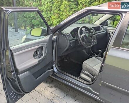 Шкода Фабія, об'ємом двигуна 1.4 л та пробігом 206 тис. км за 6300 $, фото 12 на Automoto.ua