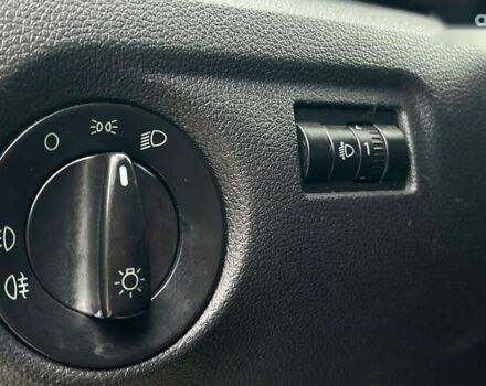 Шкода Фабия, объемом двигателя 1.2 л и пробегом 102 тыс. км за 5500 $, фото 12 на Automoto.ua