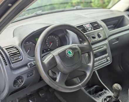 Шкода Фабія, об'ємом двигуна 1.4 л та пробігом 206 тис. км за 6300 $, фото 16 на Automoto.ua