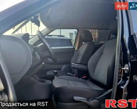 Шкода Фабия, объемом двигателя 1.2 л и пробегом 193 тыс. км за 5100 $, фото 7 на Automoto.ua