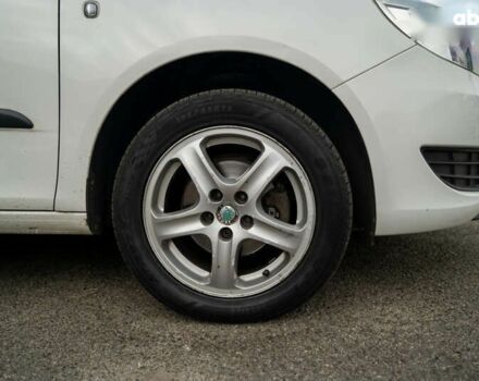 Шкода Фабія, об'ємом двигуна 1.2 л та пробігом 286 тис. км за 4300 $, фото 5 на Automoto.ua