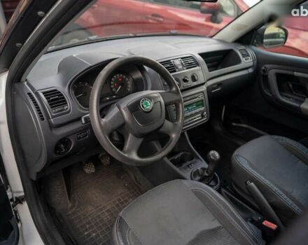 Шкода Фабія, об'ємом двигуна 1.2 л та пробігом 286 тис. км за 4300 $, фото 14 на Automoto.ua