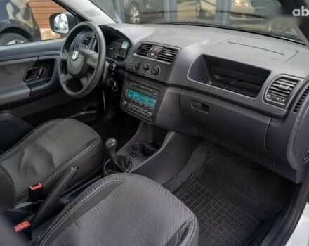 Шкода Фабія, об'ємом двигуна 1.2 л та пробігом 286 тис. км за 4300 $, фото 21 на Automoto.ua