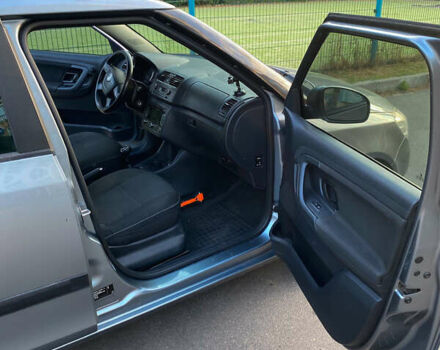Шкода Фабія, об'ємом двигуна 1.2 л та пробігом 265 тис. км за 5500 $, фото 5 на Automoto.ua