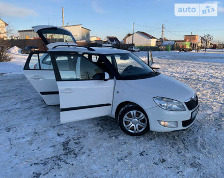 Шкода Фабия, объемом двигателя 1.2 л и пробегом 162 тыс. км за 6500 $, фото 16 на Automoto.ua