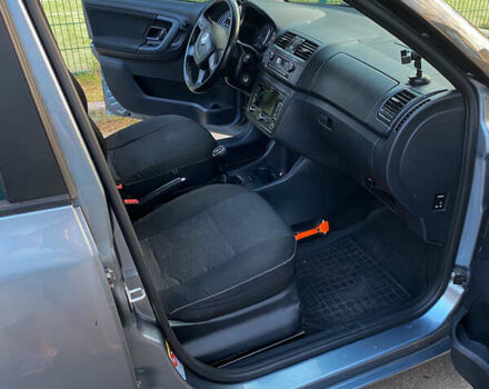 Шкода Фабія, об'ємом двигуна 1.2 л та пробігом 265 тис. км за 5500 $, фото 6 на Automoto.ua