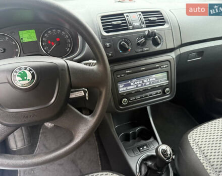 Шкода Фабия, объемом двигателя 1.2 л и пробегом 165 тыс. км за 5299 $, фото 18 на Automoto.ua