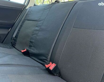 Шкода Фабия, объемом двигателя 0 л и пробегом 266 тыс. км за 6800 $, фото 19 на Automoto.ua