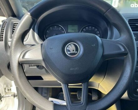 Шкода Фабия, объемом двигателя 0 л и пробегом 266 тыс. км за 6800 $, фото 13 на Automoto.ua