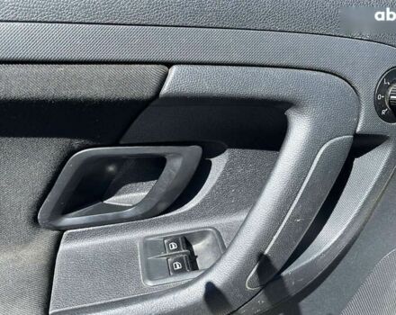 Шкода Фабия, объемом двигателя 0 л и пробегом 266 тыс. км за 6800 $, фото 9 на Automoto.ua