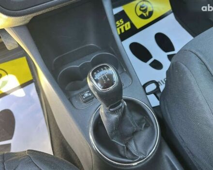 Шкода Фабия, объемом двигателя 0 л и пробегом 266 тыс. км за 6800 $, фото 15 на Automoto.ua