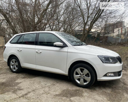 Шкода Фабія, об'ємом двигуна 1.6 л та пробігом 165 тис. км за 9000 $, фото 4 на Automoto.ua