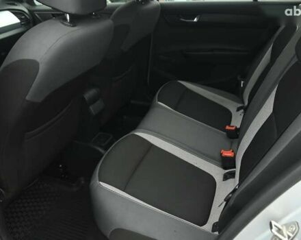 Шкода Фабія, об'ємом двигуна 1.4 л та пробігом 238 тис. км за 8599 $, фото 22 на Automoto.ua