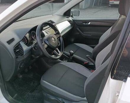 Шкода Фабія, об'ємом двигуна 1.4 л та пробігом 216 тис. км за 8300 $, фото 8 на Automoto.ua