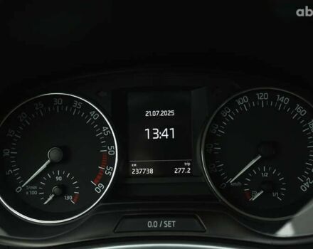 Шкода Фабия, объемом двигателя 1.4 л и пробегом 237 тыс. км за 8999 $, фото 16 на Automoto.ua