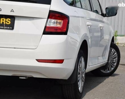 Шкода Фабия, объемом двигателя 1 л и пробегом 76 тыс. км за 11999 $, фото 27 на Automoto.ua