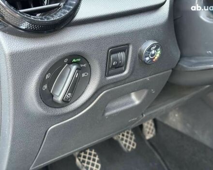 Шкода Фабия, объемом двигателя 0 л и пробегом 61 тыс. км за 13690 $, фото 22 на Automoto.ua