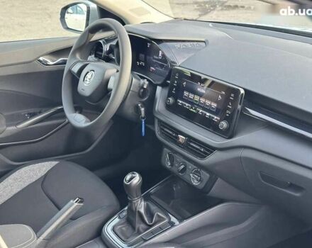 Шкода Фабия, объемом двигателя 0 л и пробегом 61 тыс. км за 13690 $, фото 29 на Automoto.ua